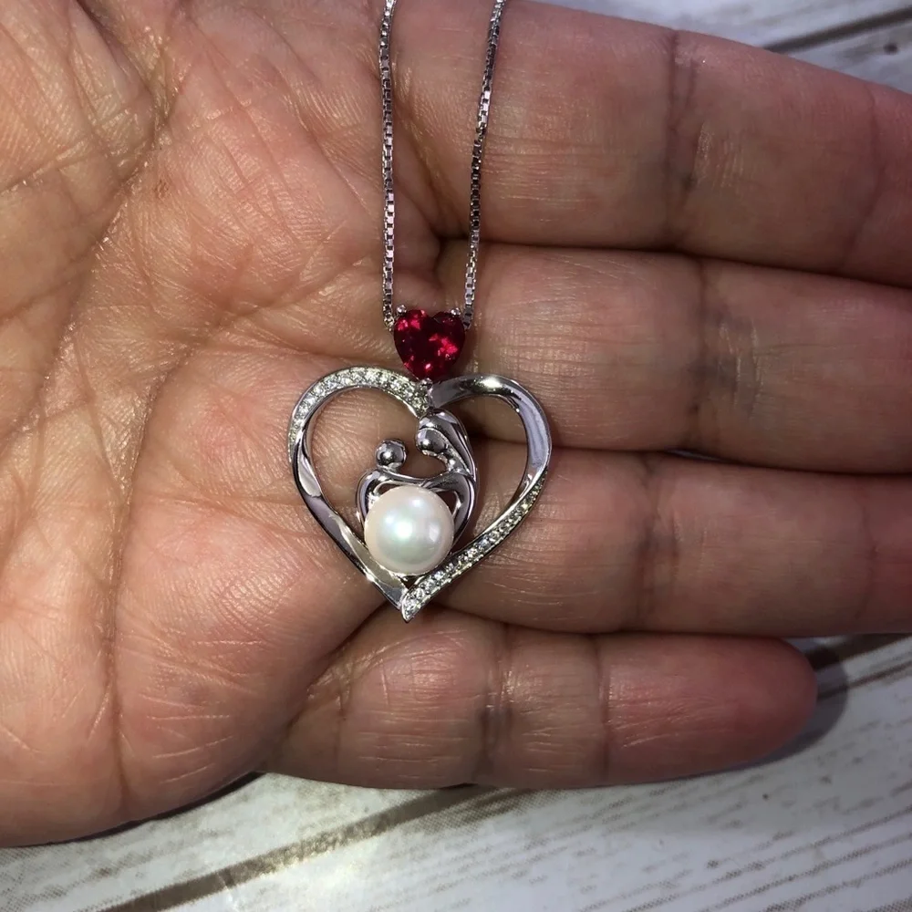 ALWAYS MY MOM Grandma Red Stone Pearl Heart Pendant Chain Necklace